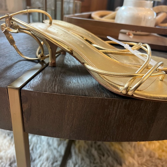 NWOT MARC FISHER Ballen Leather Ankle Strap size 7.5 - Picture 4 of 6